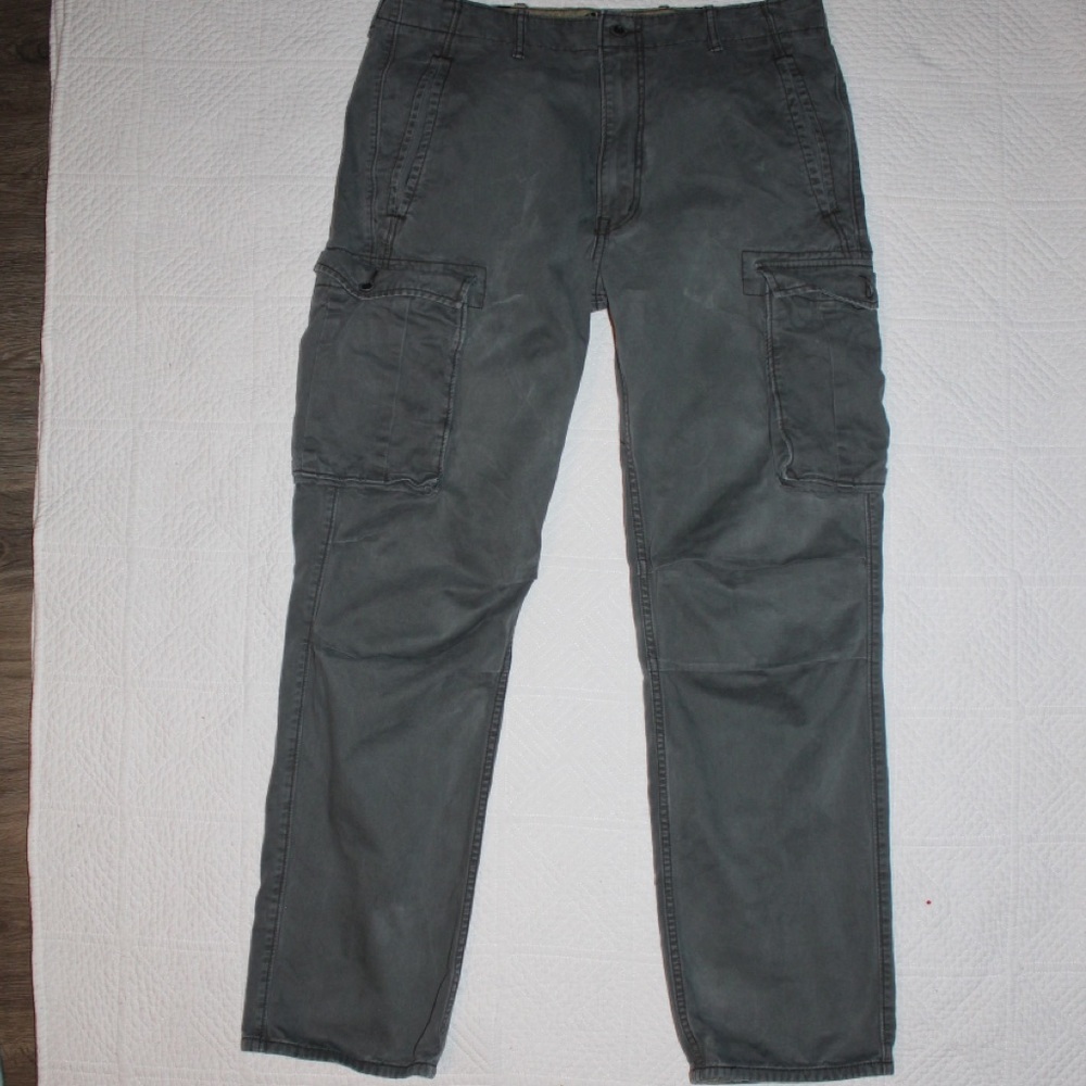 Levi Strauss cargo pants size 34x34